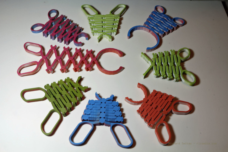 Scissor Snake Easy Grip Custom 3D Print 12213