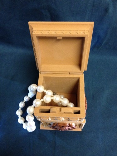 The Tudor Rose Box (with secret lock) 3D Print 12683