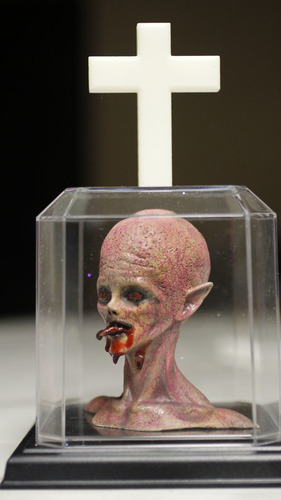Zombie Queen Bust 3D Print 14590