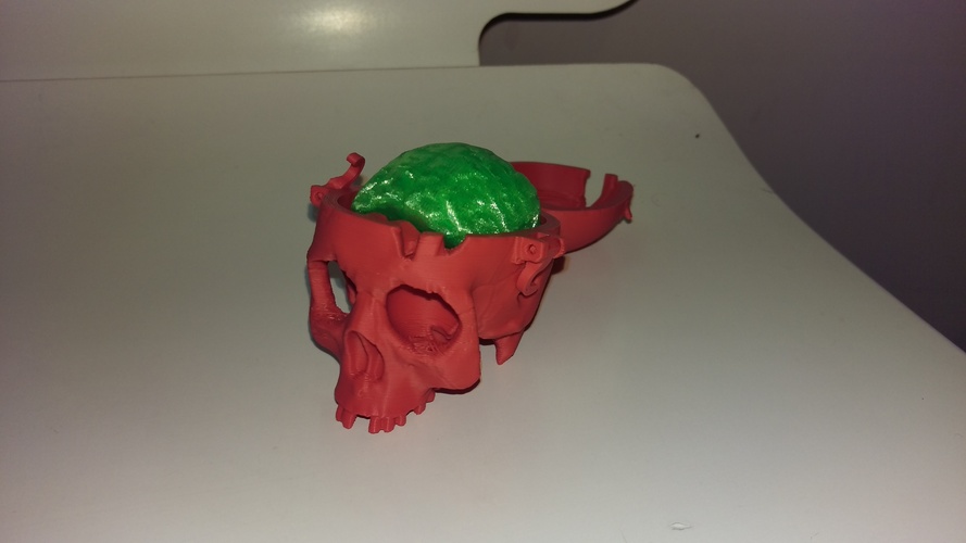Boneheads: Skull Box w/ Brain - via 3DKitbash.com 3D Print 15882
