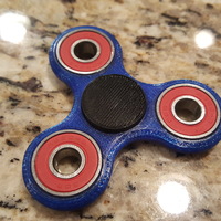 Small TRI SPINNER - Fidget Toy 3D Printing 18662