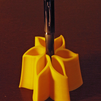 Small Pointed Flower Pen Holder 3D Printing 1941
