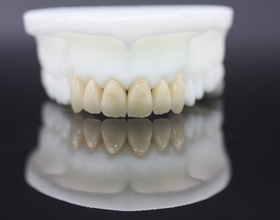 Pin pl16801982 full contour zirconia dental crown with cad cam technology strong strength