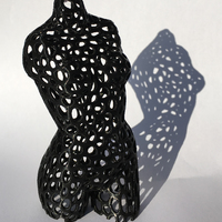 Small Pink Panther Woman - Voronoi Style 3D Printing 4636