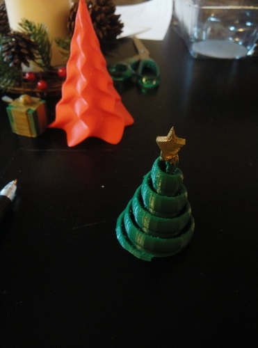 swirl xmas trees smaller 3D Print 4665