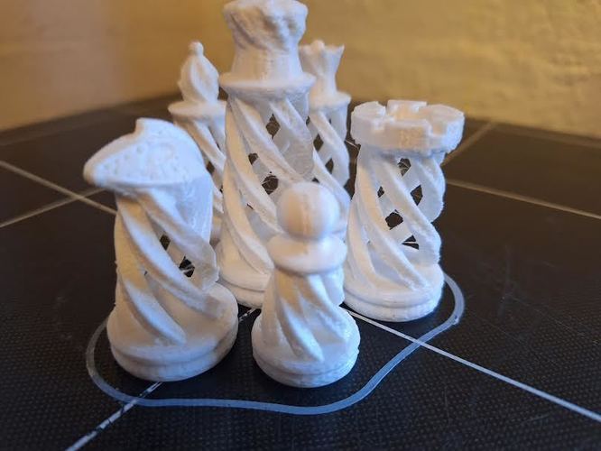Spiral Chess Set (Large) 3D Print 48869