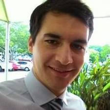 Tiago Blos's avatar