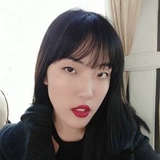 zhang_helen's avatar