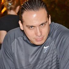 haim_zurat's avatar
