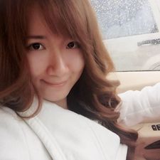 mira_chen's avatar