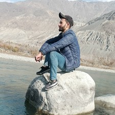 Awee khan's avatar