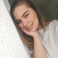 Sofia watson's avatar