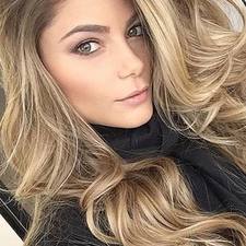 nina_hauser