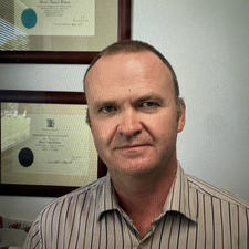 Dr. Oliver Brown